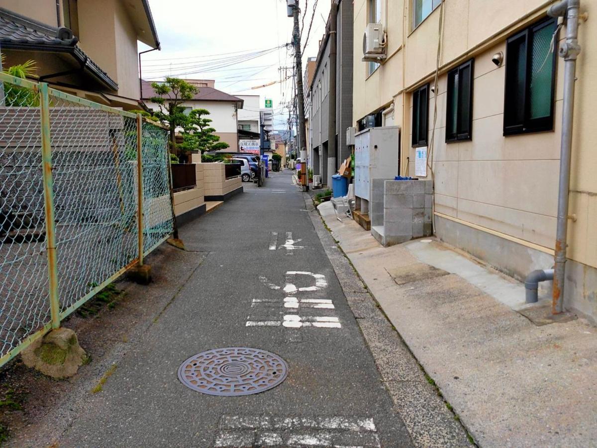 Villa West Crab Base Hiroshima Exterior foto